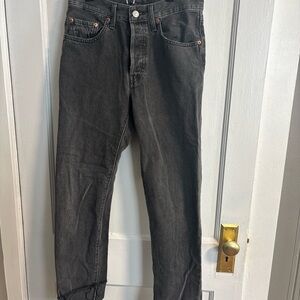 Levi's Men's Dark Gray Straight Jeans